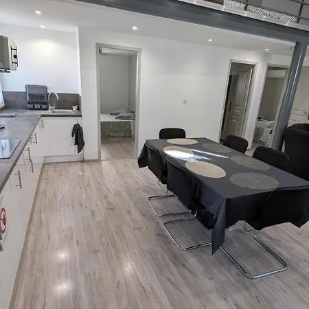 Lägenhet T5 Meuble 110 M2 Neuf Proche Centre Nîmes