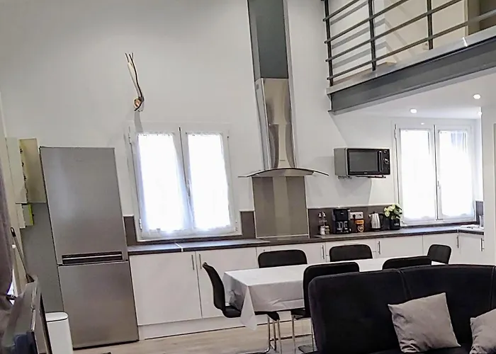 T5 Meuble 110 M2 Neuf Proche Centre *