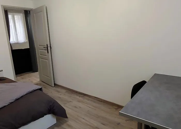 T5 Meuble 110 M2 Neuf Proche Centre *