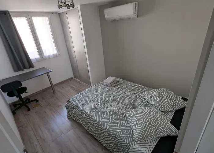 T5 Meuble 110 M2 Neuf Proche Centre * Nîmes